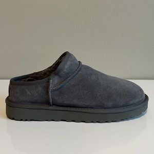 NWOT UGG Suede Classic Slippers
